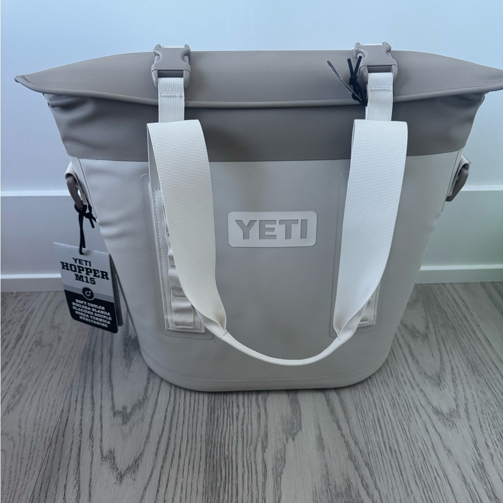 YETI Hopper M15